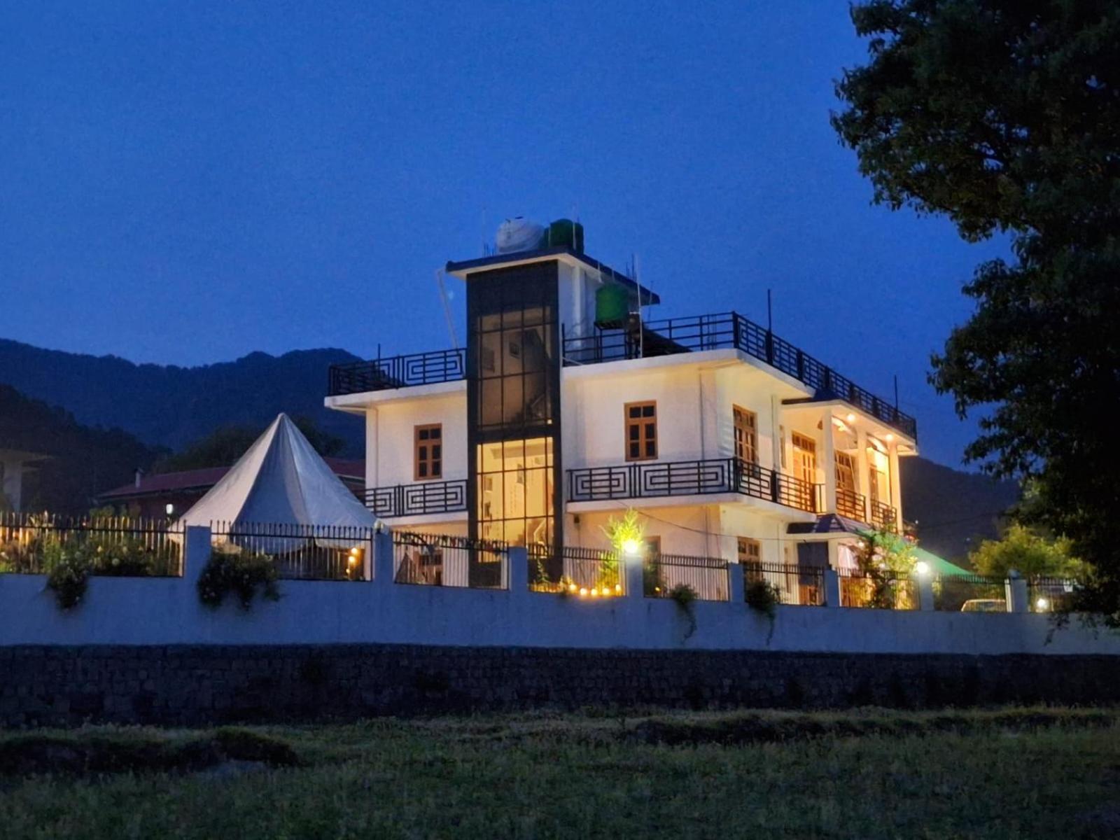 La Maison - A Boutique Bed And Breakfast Bir  Exterior photo