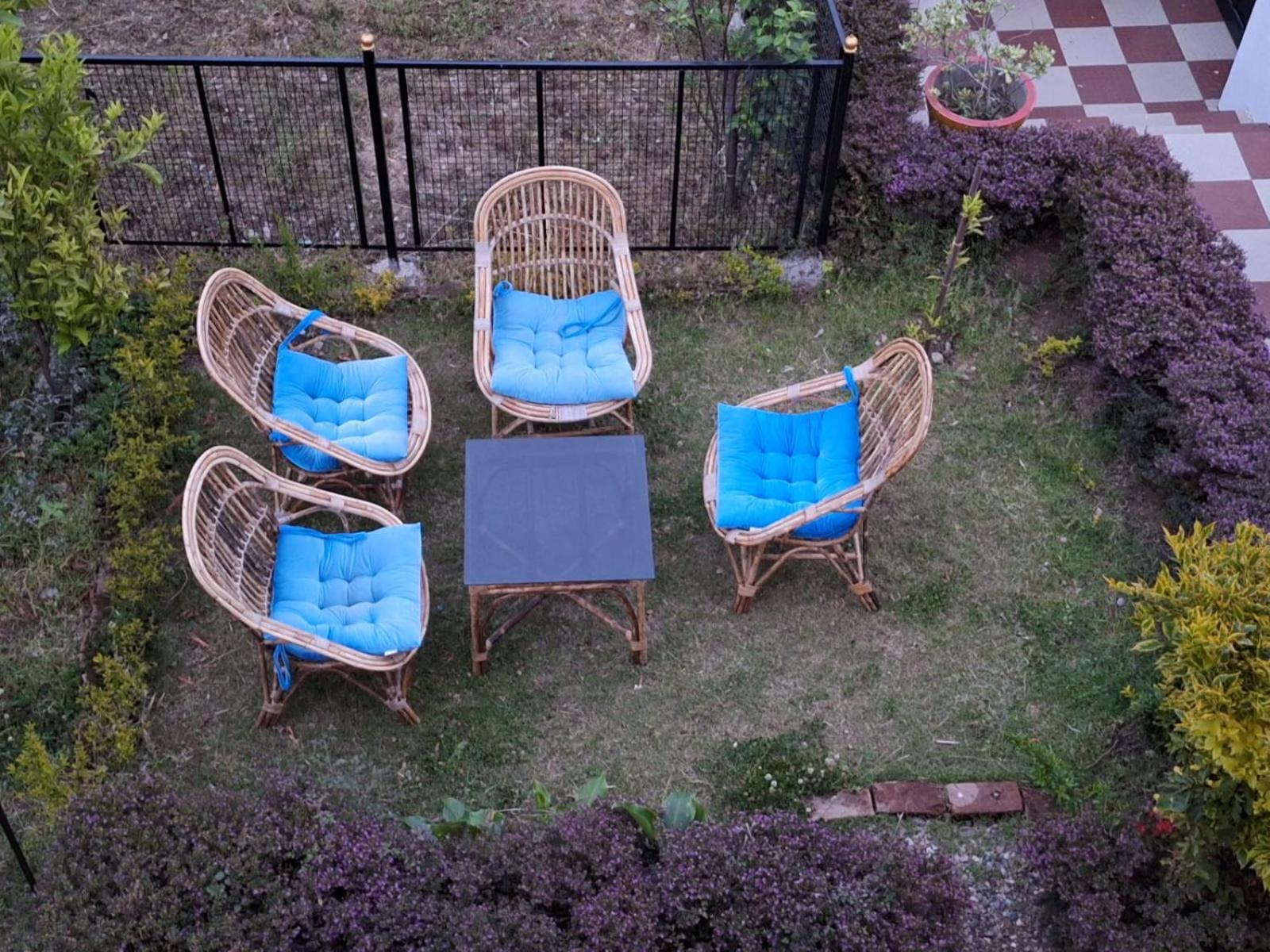 La Maison - A Boutique Bed And Breakfast Bir  Exterior photo